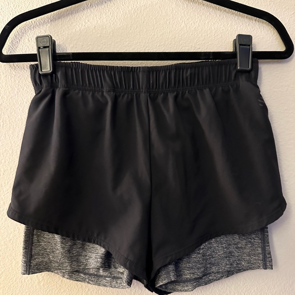 H&M Sport Athletic Shorts Activewear size US 4